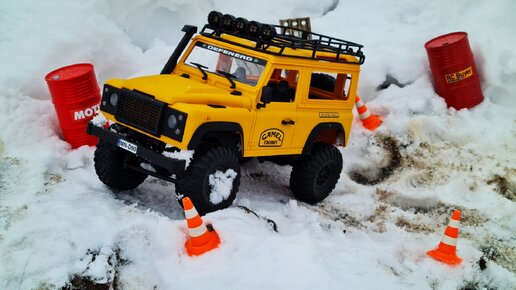 БЮДЖЕТКИ ... MN98, выглядит и ЛОМАЕТСЯ как настоящий Land Rover! ... RC 4x4