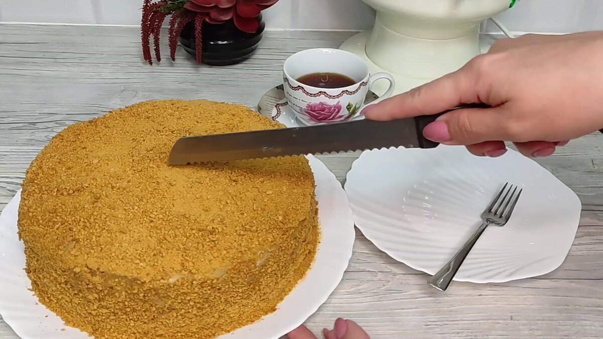 Как приготовить простой торт из яиц муки и сахара