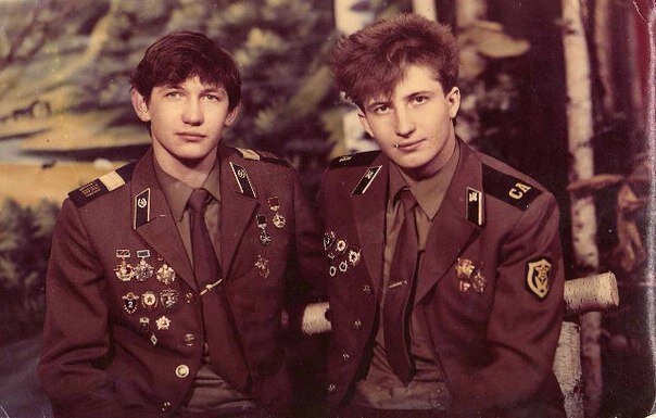 дембеля...