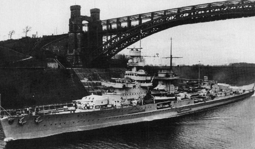 Крейсер киров орлан. Стапель черноморского судостроительного завода. Постройка крейсера. Постройка крейсера. Крейсер молотов.