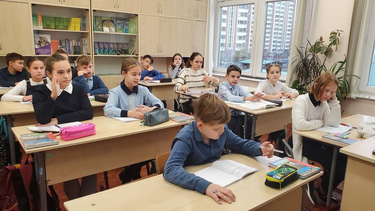 6 ти классник. 5 Классники. 5 Классник