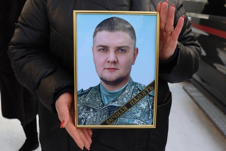     Сибиряк сменил гражданскую профессию на военную форму. Фото: администрация Братска