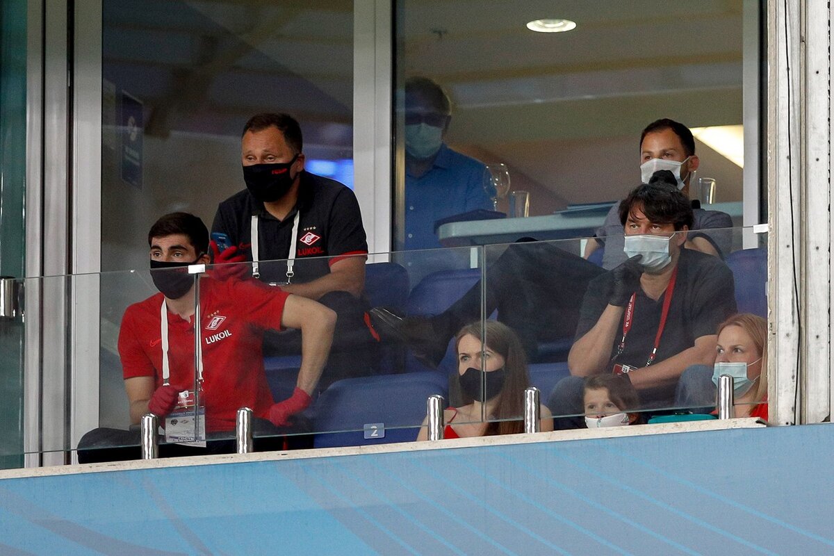 Шамиль Газизов (генеральный директор Спартака) после матча скажет, что игра ему понравилась и что у Спартака в ближайшее время все будет хорошо. Что ж, поверим на слово. Фото официального сайта ФК Спартак Москва.