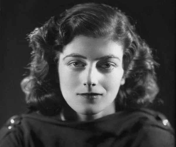 Сара Черчилль