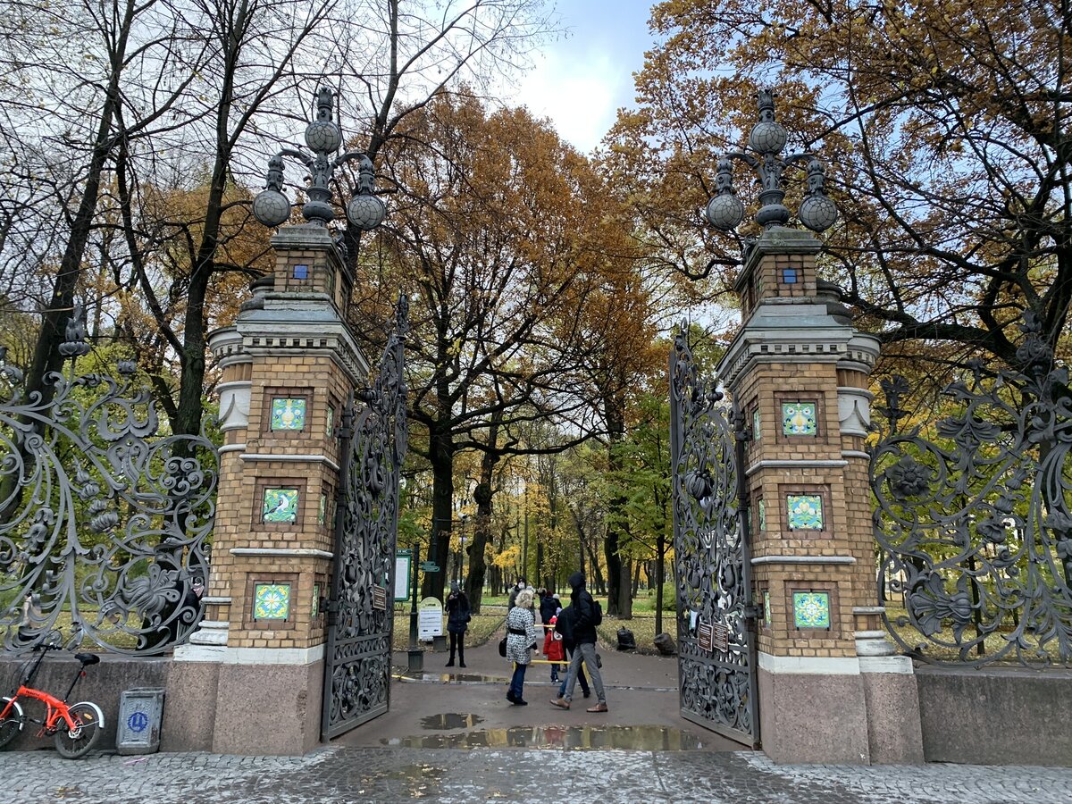 решетка михайловского сада в санкт петербурге