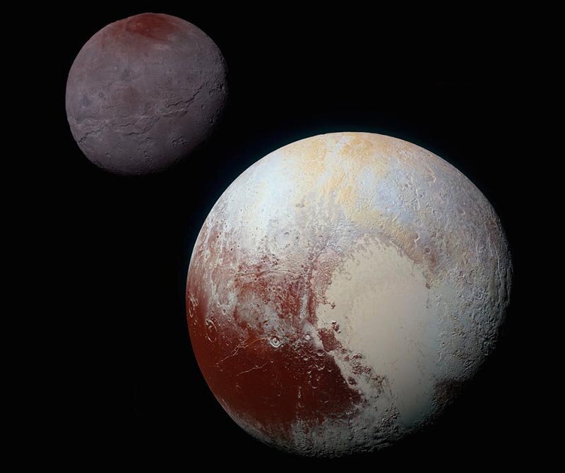 Харон лишь вдвое уступает размерами Плутону
