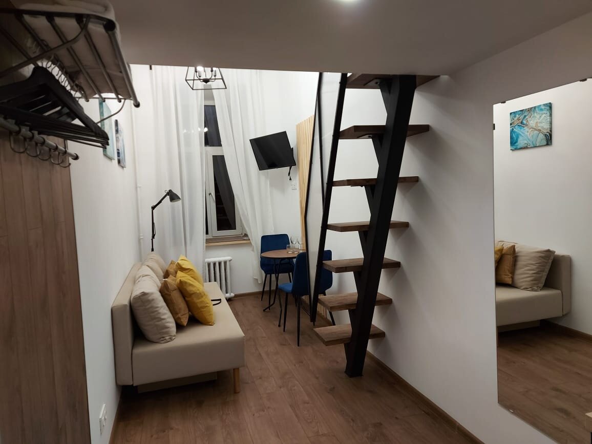 Маленькая студия.