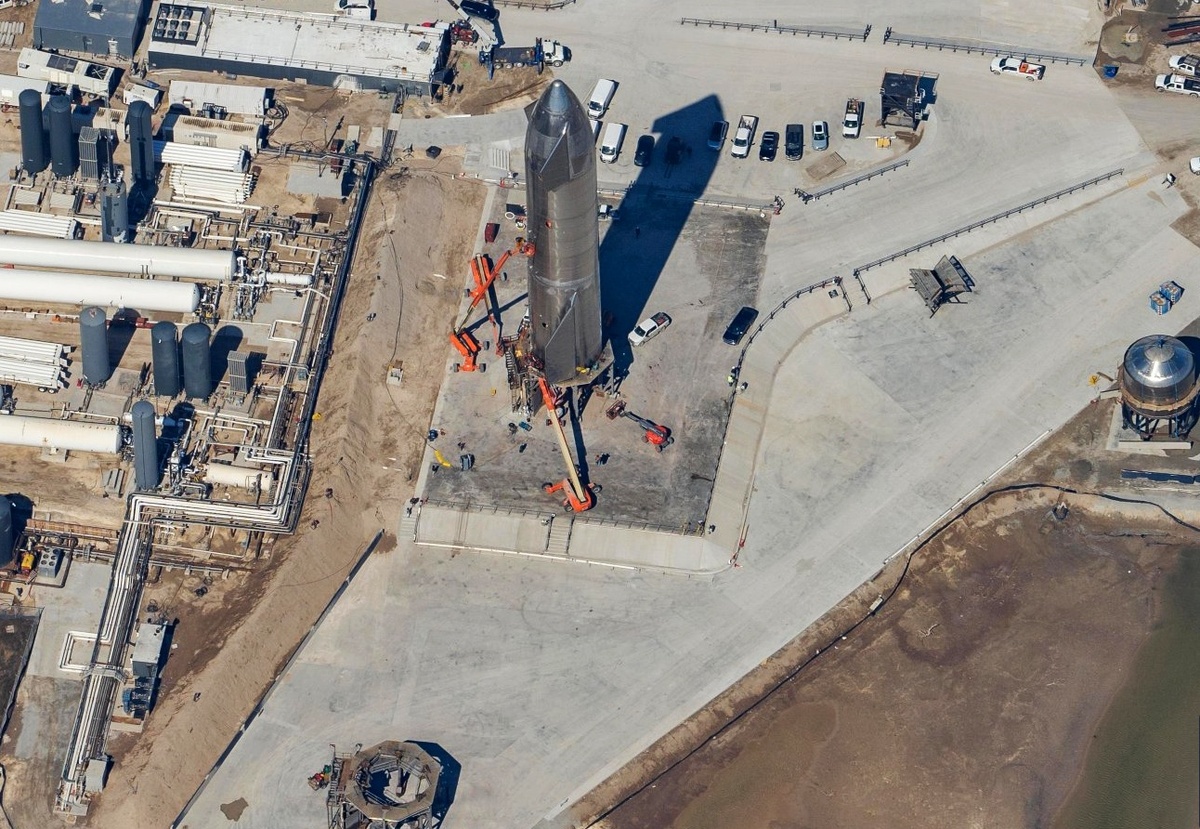  Прототип SN10 корабля Starship на стартовом столе A, фото RGV Aerialphotography