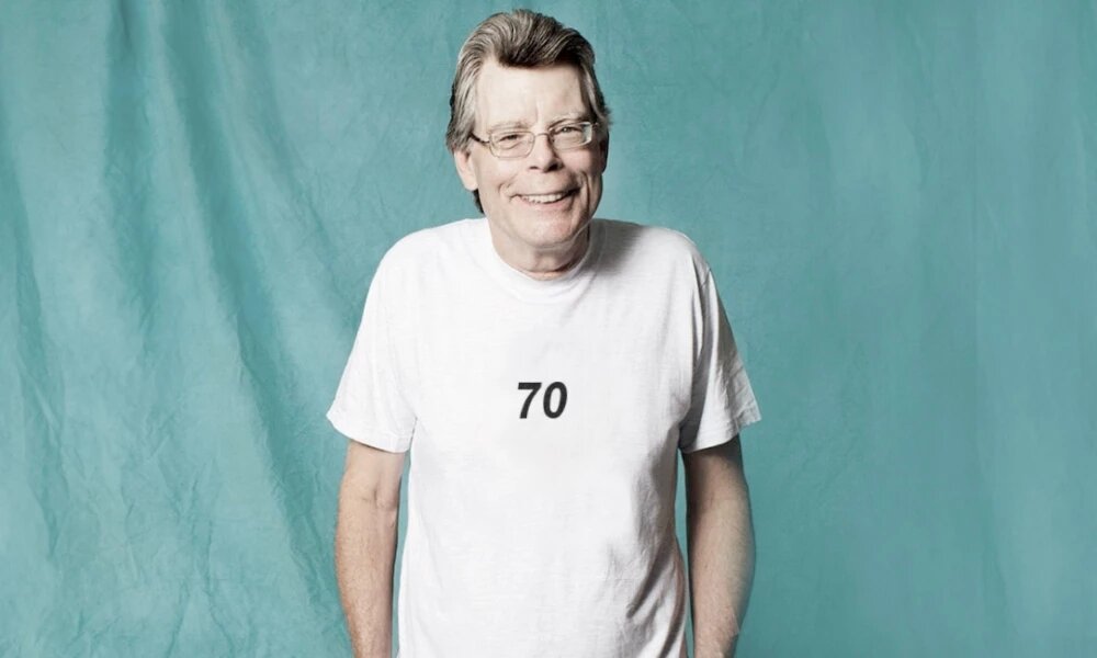 Фото: https://www.buro247.ru/culture/pop-culture/21-sep-2017-stephen-king-70.html
