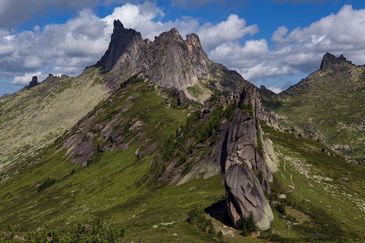 Пик Араданский Ергаки