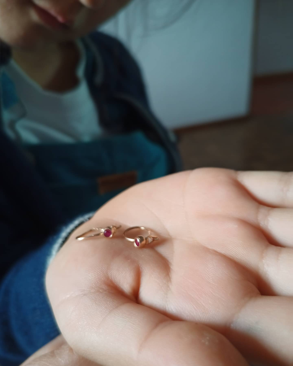 вот они снова встретились