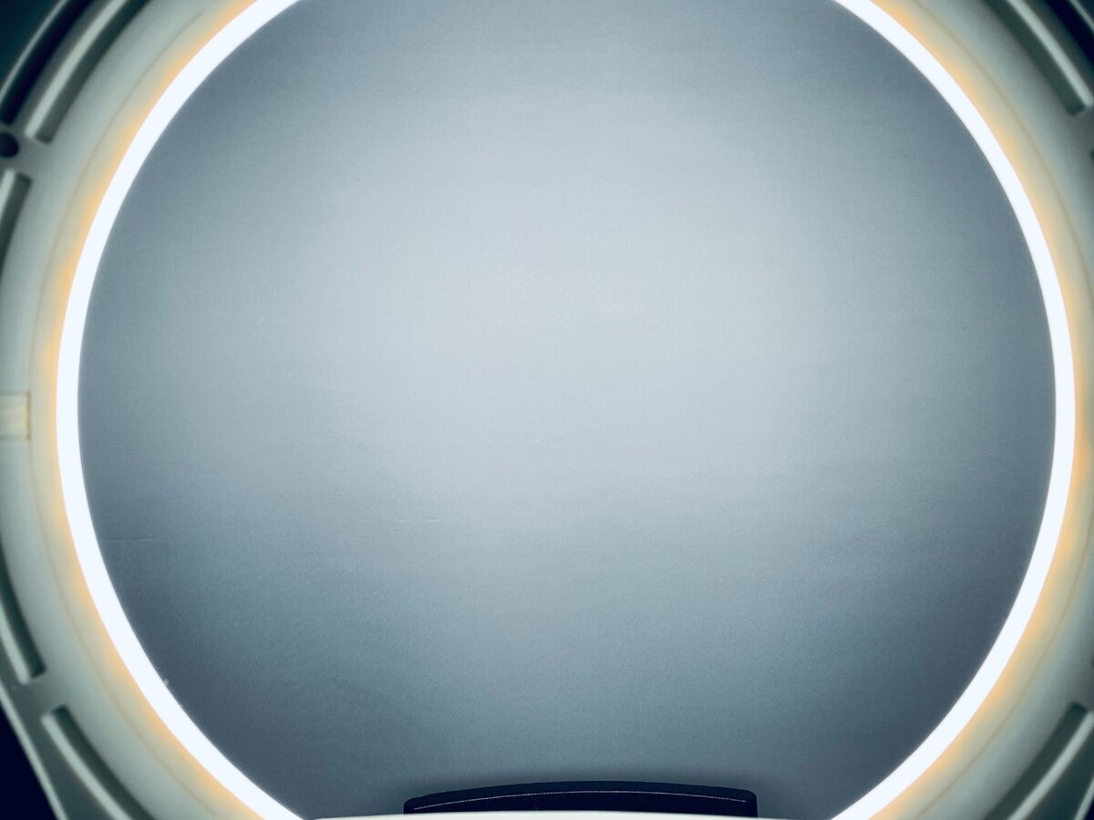 Так выглядит фон при свете кольцевой лампы