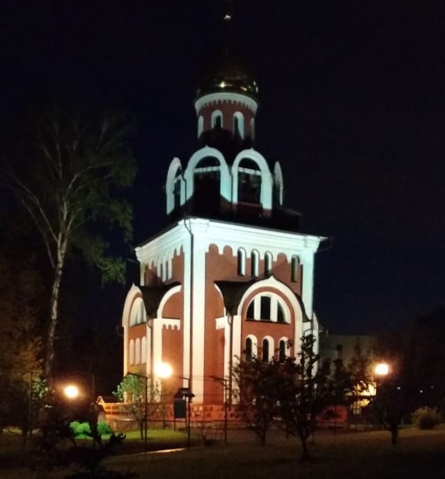 Церковь на территории 2-й инфекционной клинической больницы города Москвы