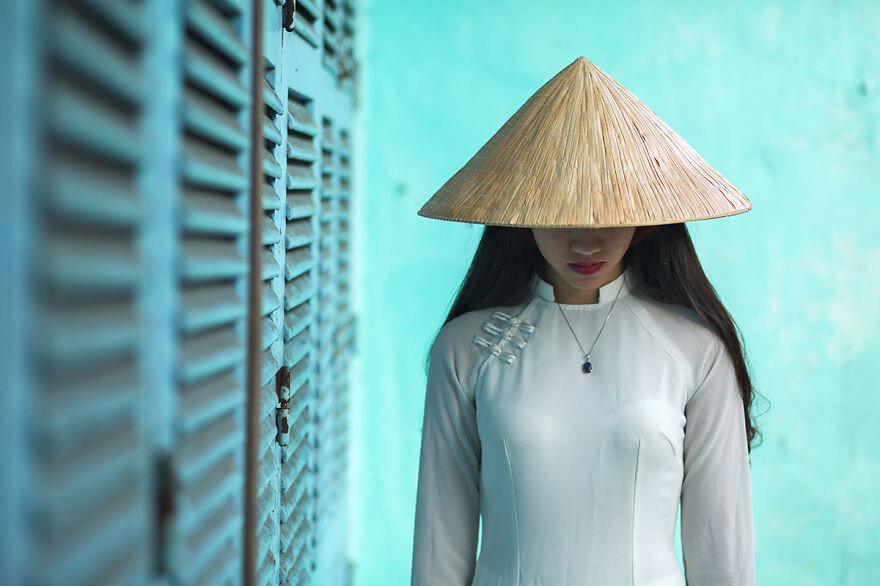 Почему у вьетнамцев шляпы в виде конуса?