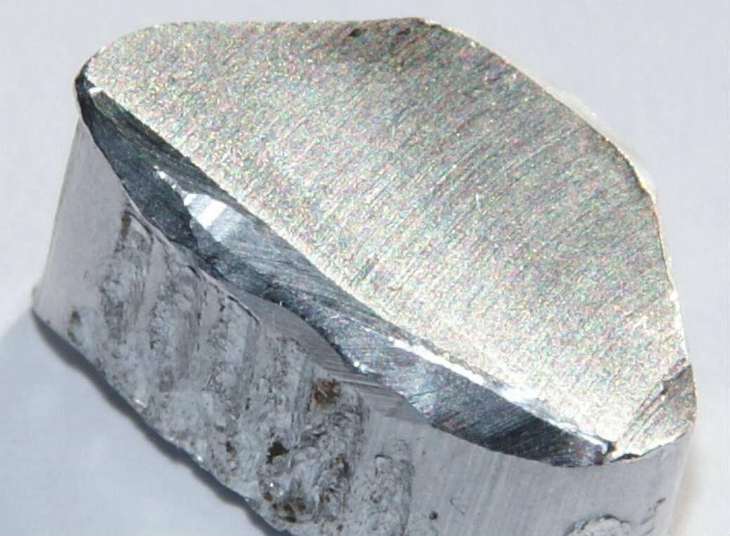 https://mineralpro.ru/wp-content/uploads/aluminium/Aluminium1.jpg