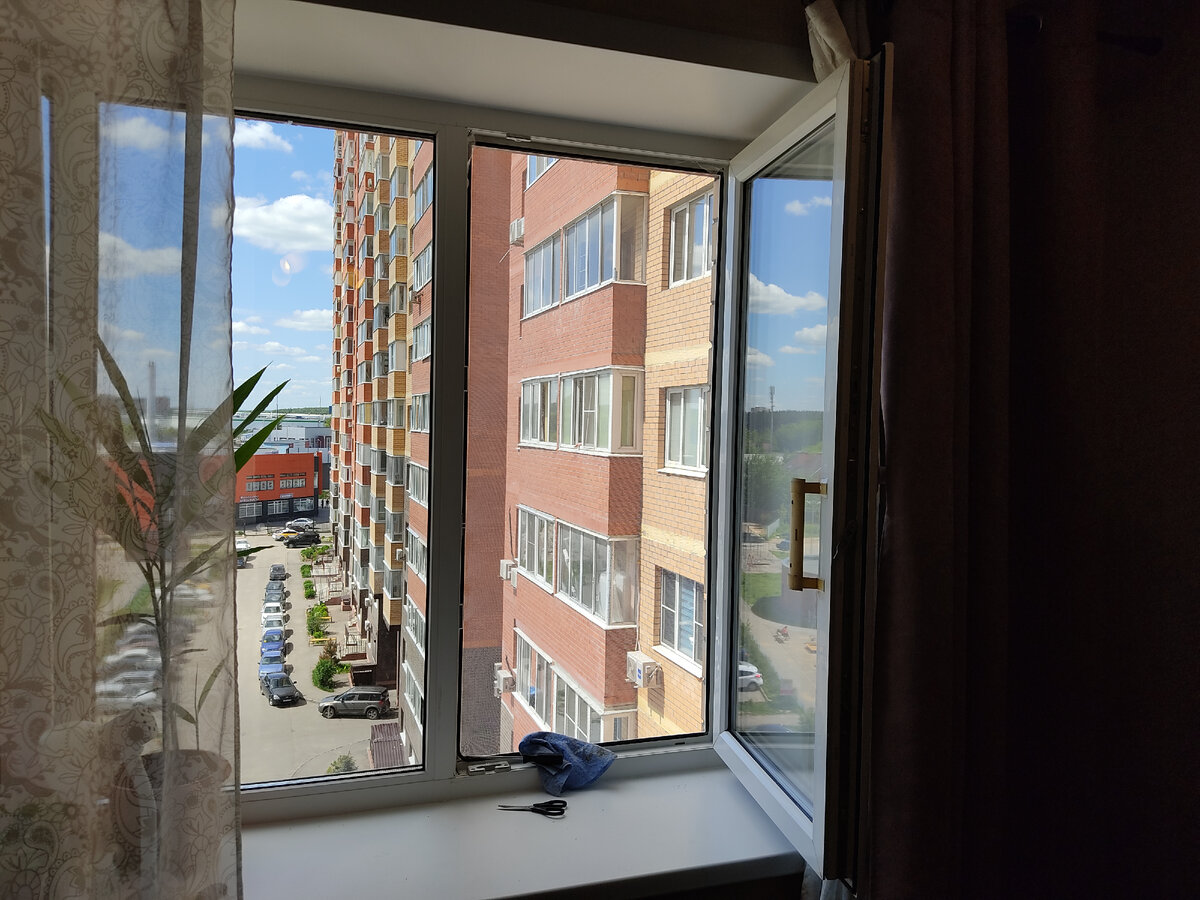 Узнал, как натянуть москитную сетку (без каркаса) на любое пластиковое ...