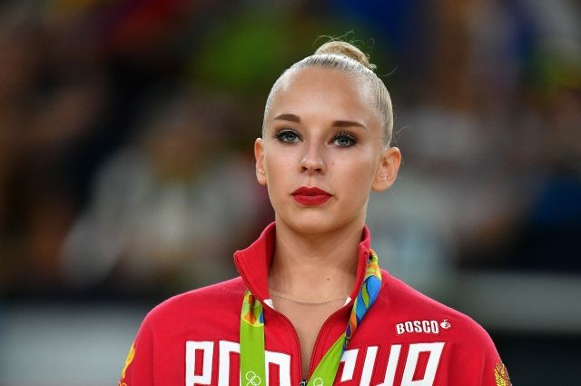 Яна Кудрявцева . Серебряный призёр Олимпиады .