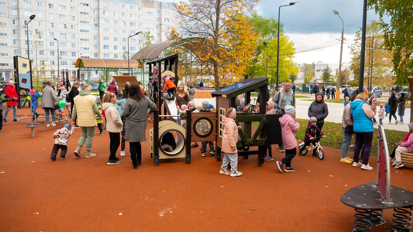    Торжественное открытие сквера после благоустройства в деревне Давыдово © Пресс-служба Министерства благоустройства Московской области