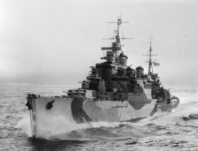 HMS Birmingham (Его величества корабль «Бирмингем») — британский лёгкий крейсер, первой серии крейсеров типа «Таун»