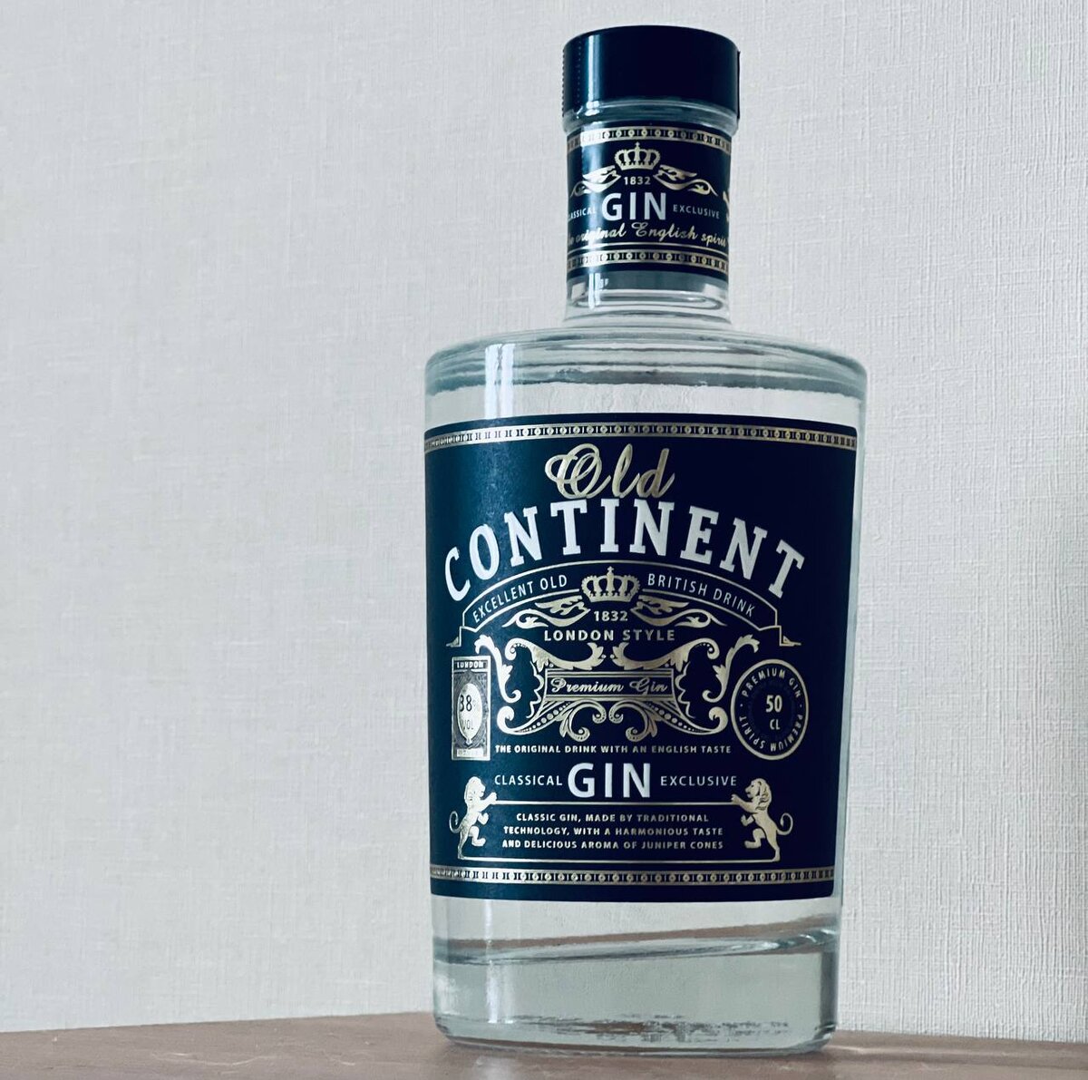 Джин London dry gin Old Continent (джин «Олд Континент»)