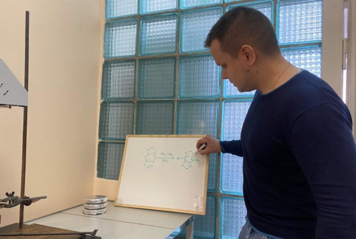    Ученые ЮУрГУ разрабатывают новые материалы для органической электроники