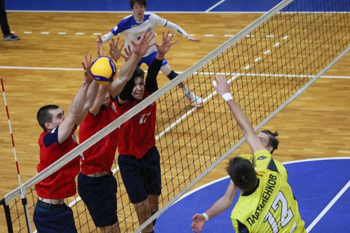 Команда енисей волейбол мужчины. Енисей красноярск волейбол. Ч р по волейболу мужчины. Сборная франции по волейболу мужчины 2022. Ч р по волейболу мужчины.