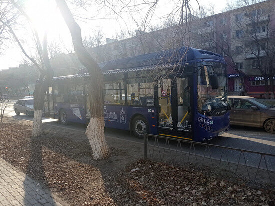     На улицах Астрахани замечены новые автобусы / Соцсети