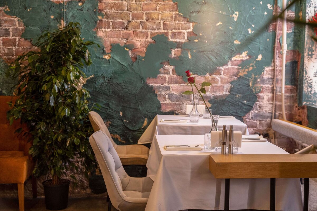 Кафе people спб. Кафе people. Кафе people спб. Жукова 21 кафе. Кафе пипл санкт петербург.