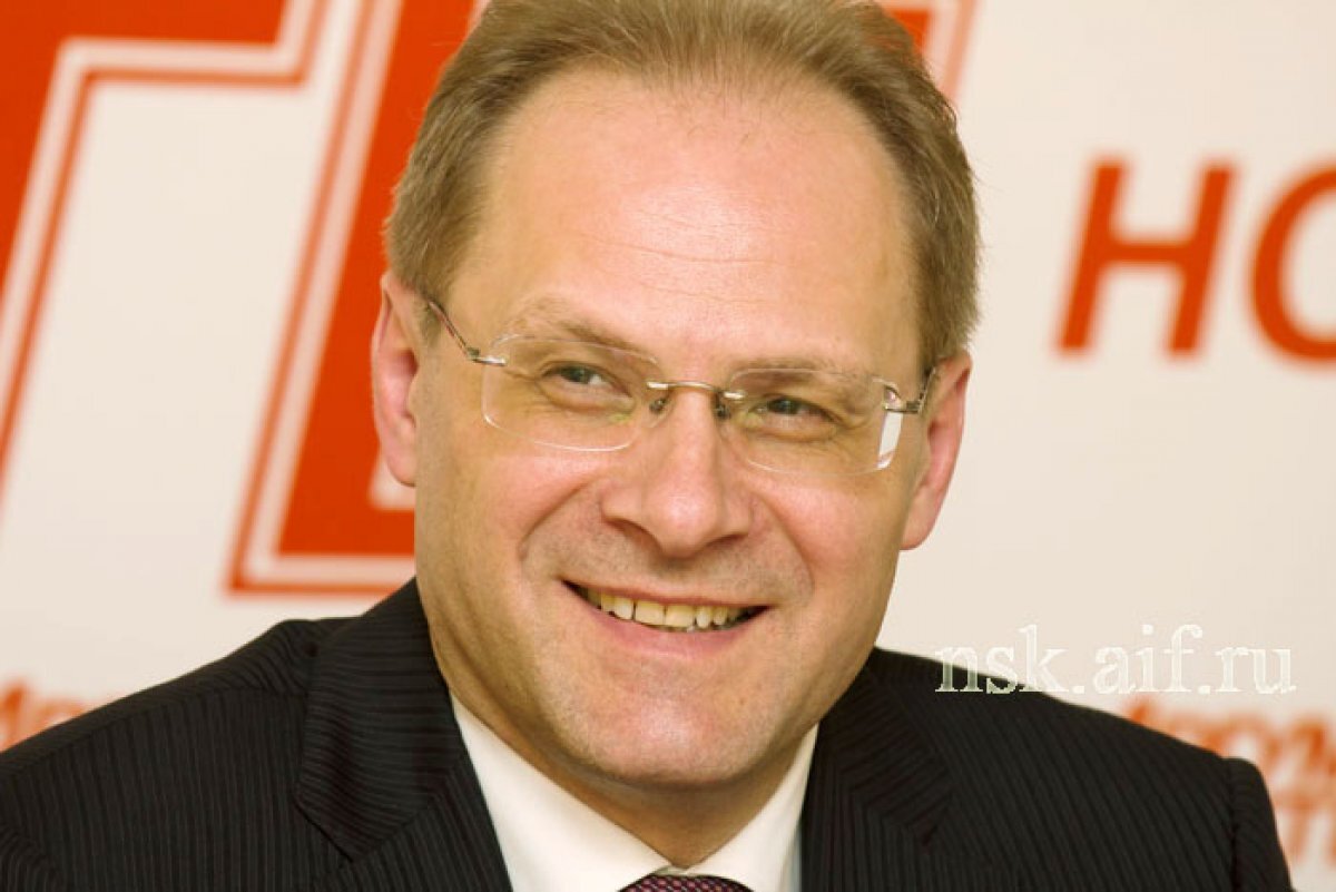    Суд постановил выплатить экс-губернатору Юрченко 7 млн за уголовное дело