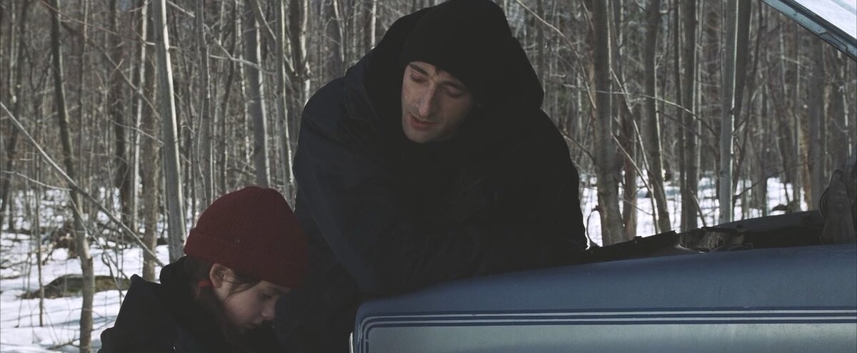 "Пиджак" (2004), кадр из фильма