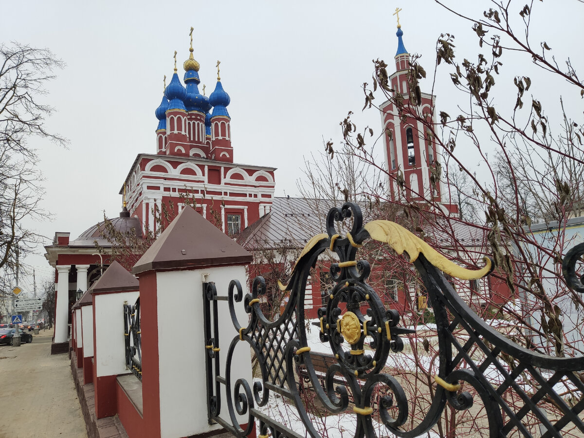 Храм в честь Рождества Пресвятой Богородицы (Никитский) (г. Калуга) - Православн