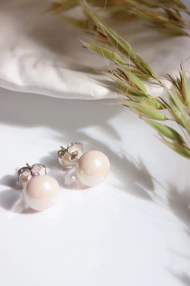 Пусеты Uvelina с майорским жемчугом 👇🏻