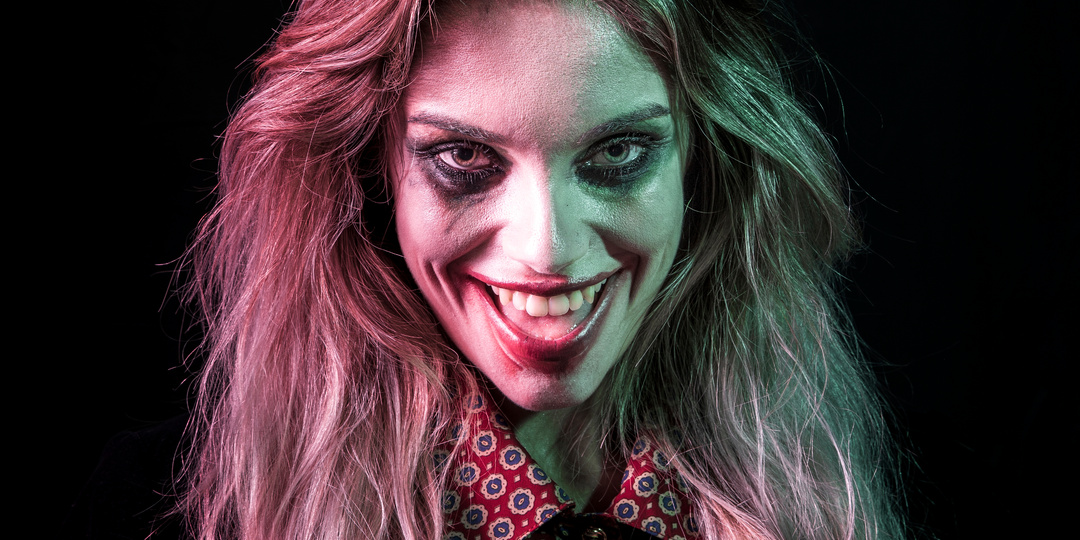 Разговор с соперницей (рассказ "Владеющий миром")