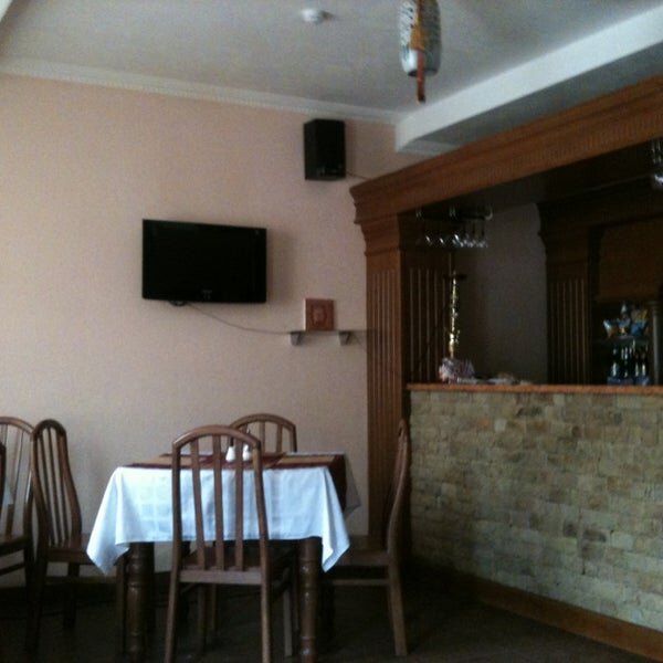 гостиница эльбрусия терскол. отзывы кафе эльбрусия терскол. кафе метрополь терскол. кафе три сестры приэльбрусье. отель эльбрусия приэльбрусье.