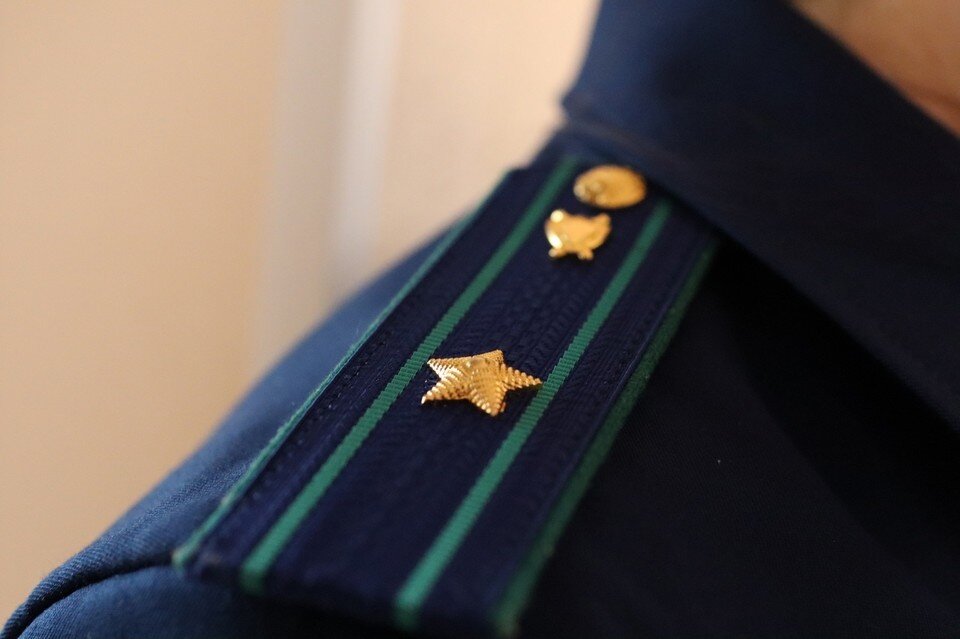     Два томича пытались обогатиться на ртути, но теперь пойдут под суд. Фото: Сиб.фм