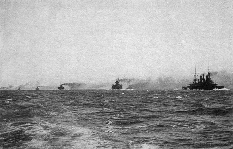 Первая тихоокеанская эскадра в походе.