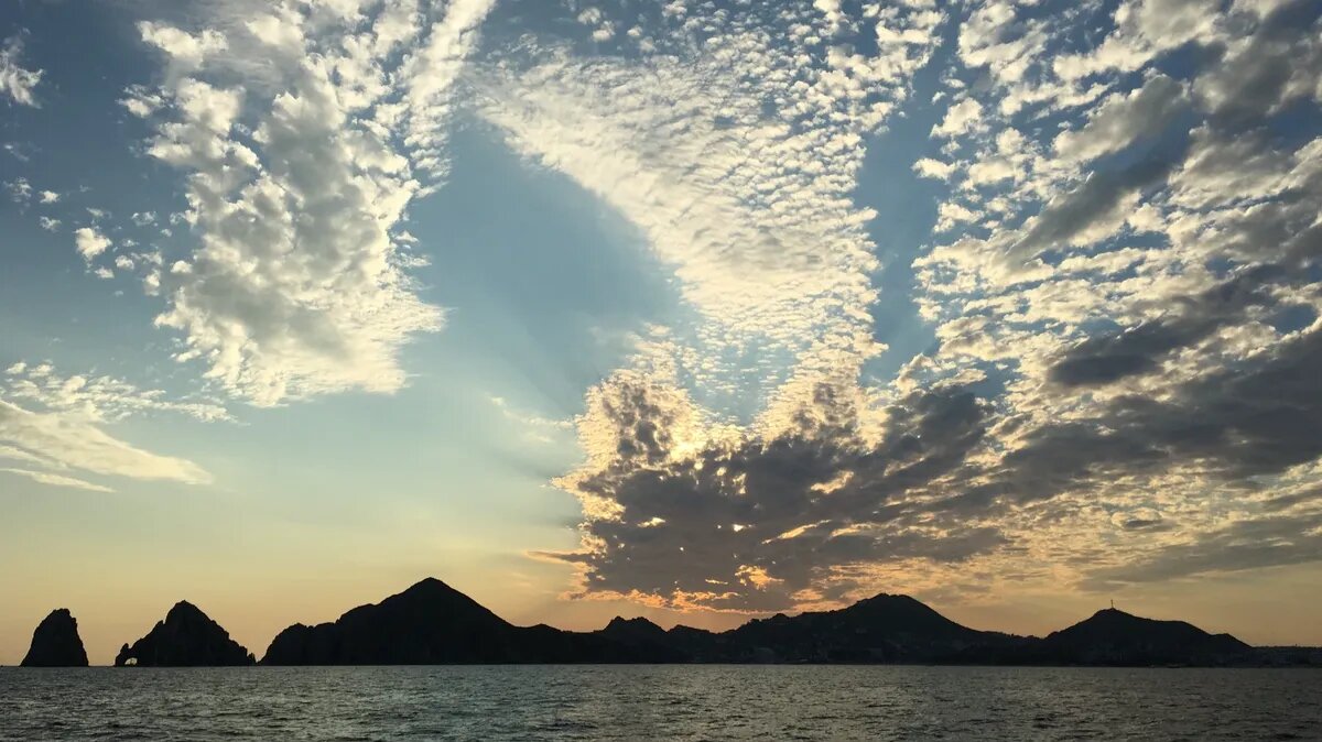 Майские геомагнитные колебания. Фото: www.piqsels.com