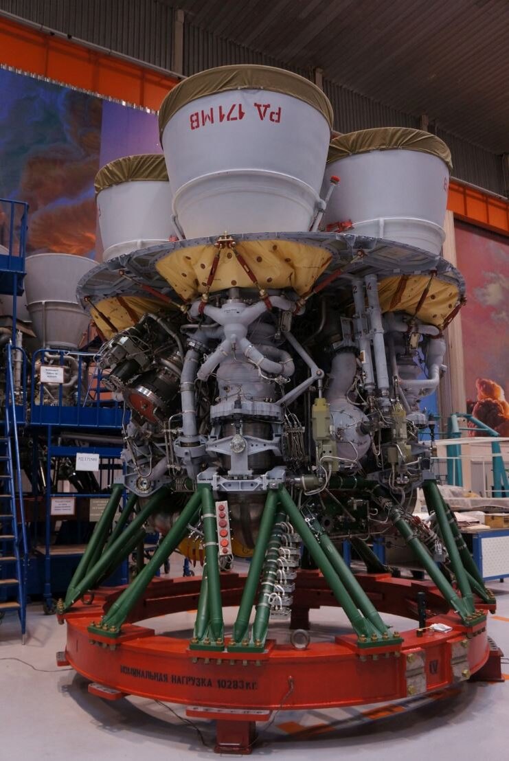 Канал - ФУТУРИЗМ - Революция в освоении космоса: двигатель РД-171МВ продвигает ракету-носитель «Союз-5» в будущее.