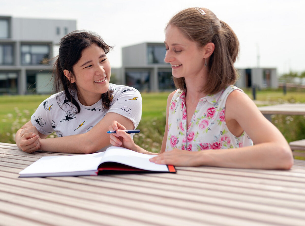 Дело педагога. Репетиторство Tutoring. Выбор преподавателя. Tutor student. Tutor фото