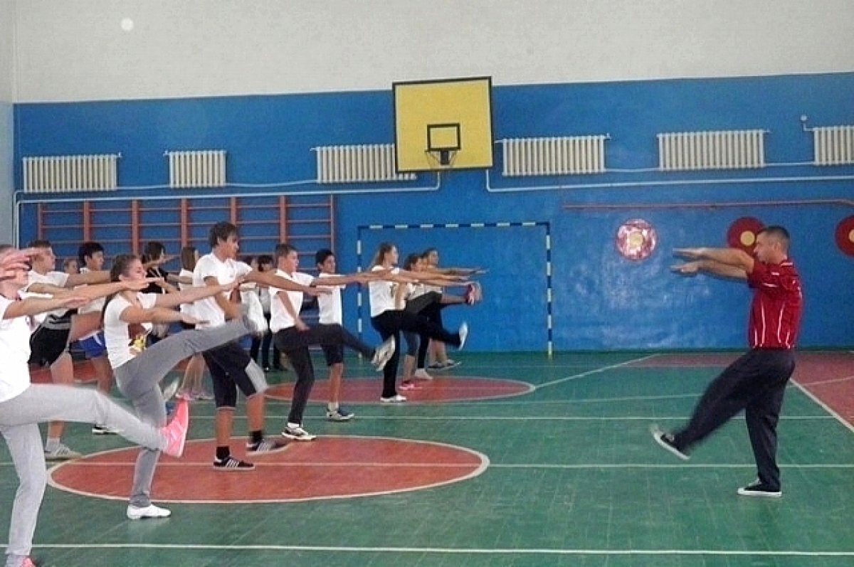    Псковским школьникам справку для посещения физкультуры выдадут в школе
