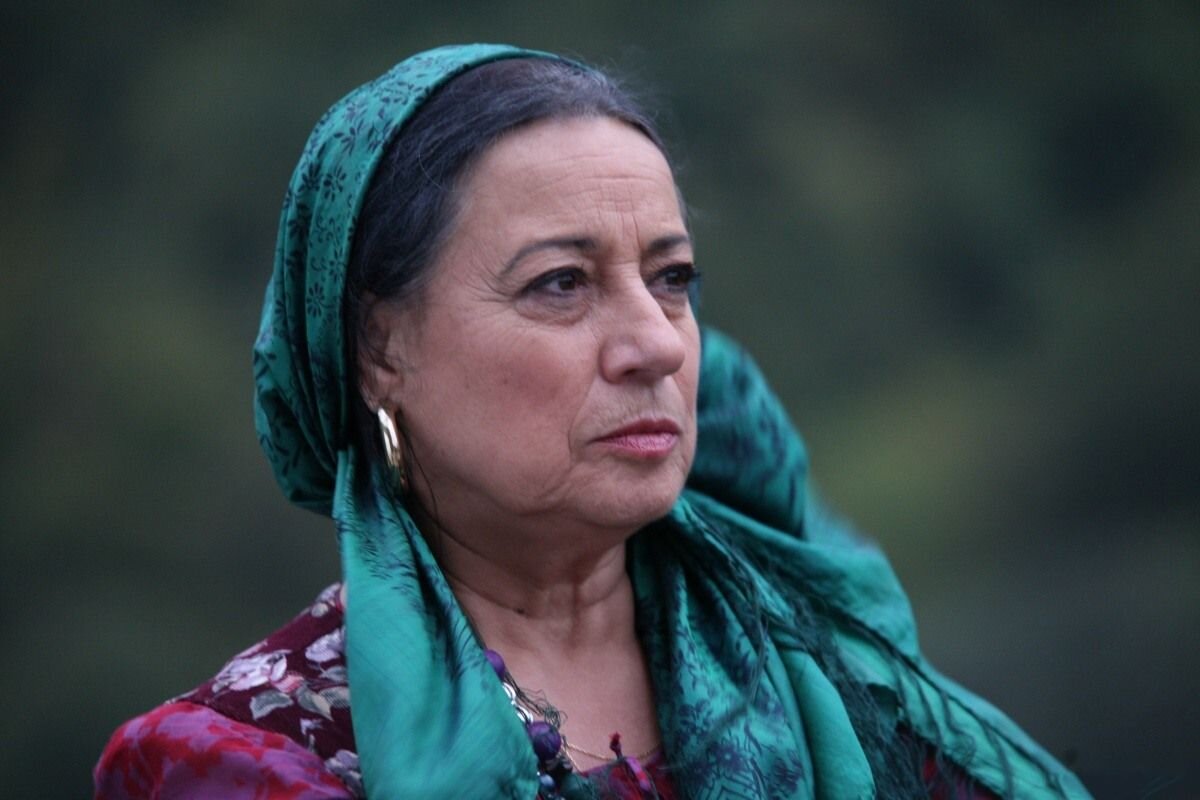 фото цыганки взято из других источников