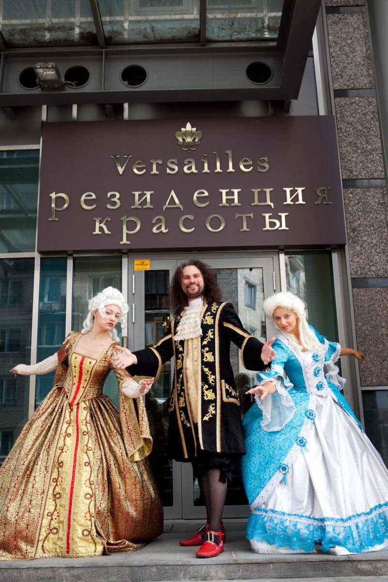 Все тайное становится явным. Из Французского Versailles в Петербургский Versailles.