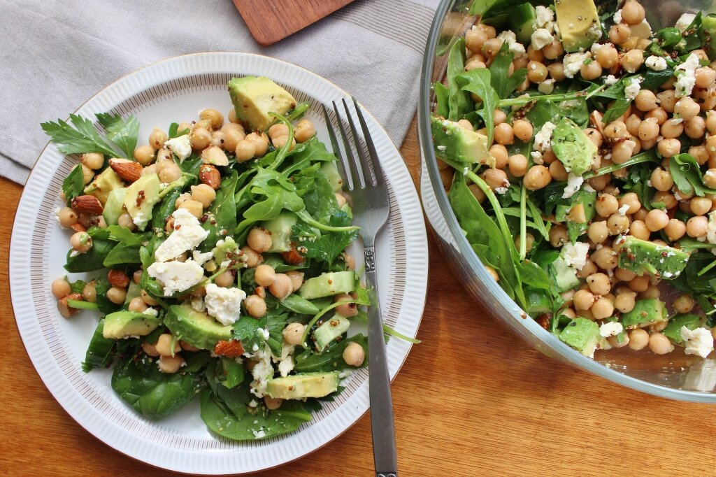 Сегодня не рецепт! А статья на заметку каждому!  Большинство из нас не дооценивают важность клетчатки в рационе и не следят за ее ежедневным употреблением.