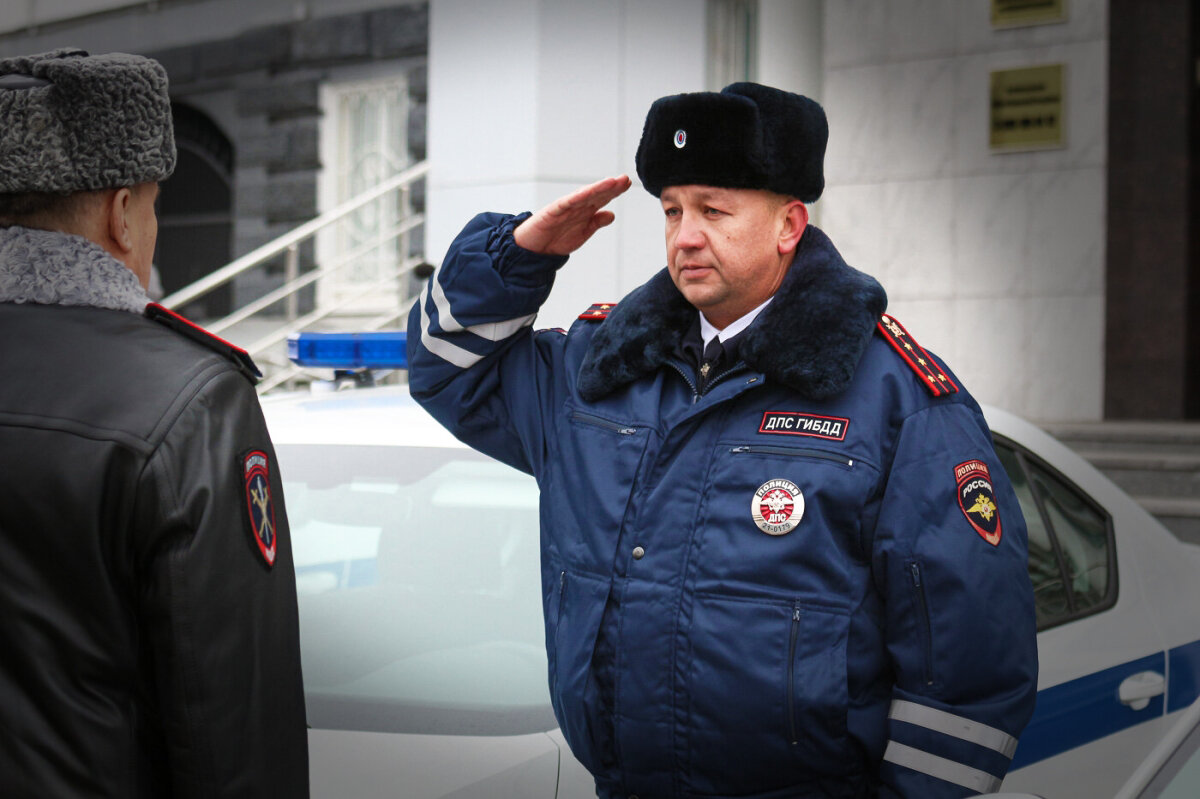 Понятые являются полноценными участниками составления протокола, могут вносить коррективы и оспаривать действия сотрудников ГАИ.  Источник: https://clck.ru/SiSfD