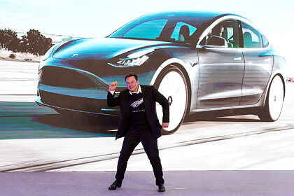 Илон Маск не смог выполнить свое обещание из-за 450 непроданных Tesla admin