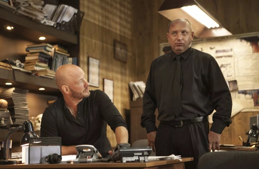 Кадр из к/ф "Пес"