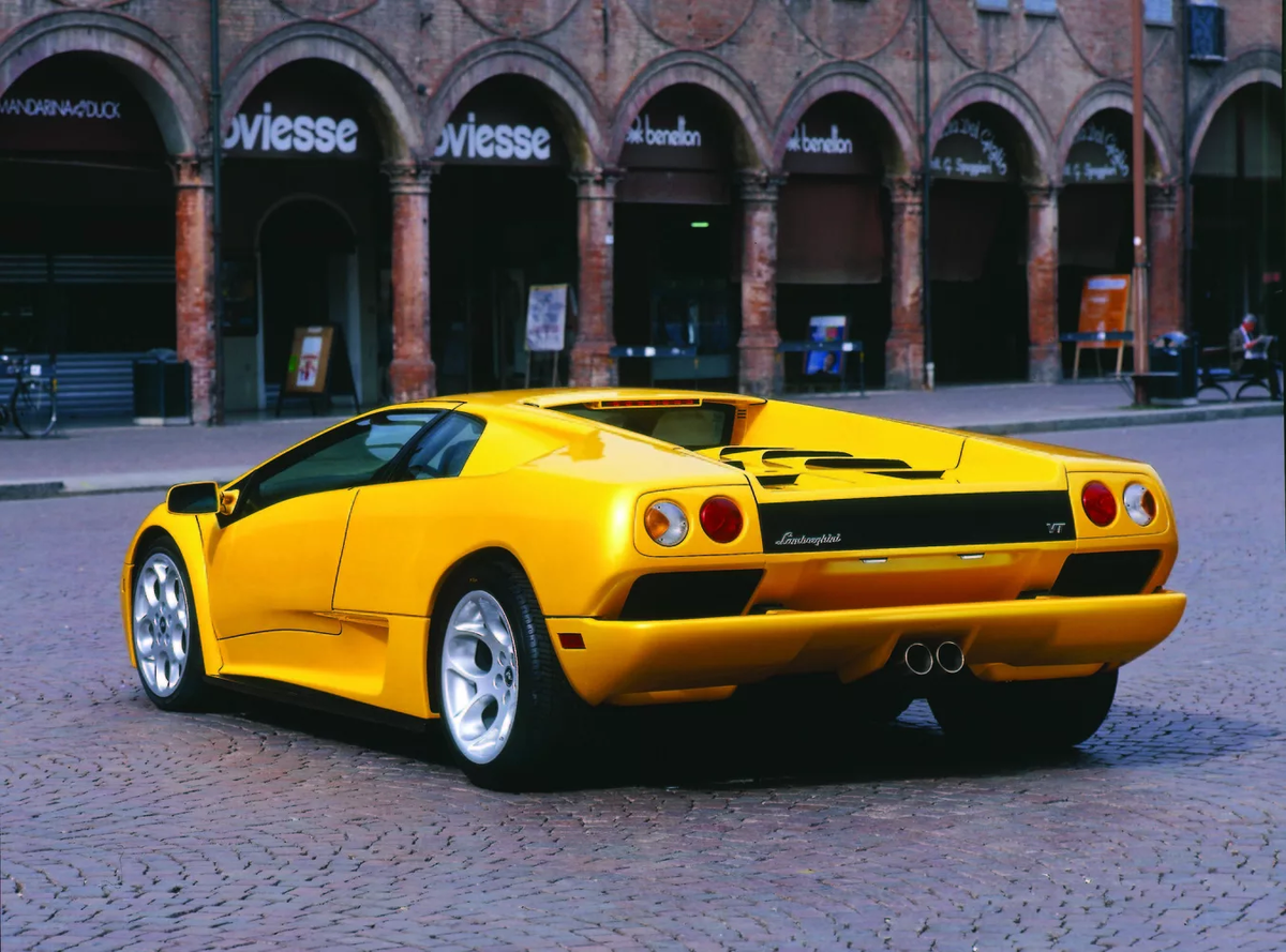 Lamborghini Diablo 6