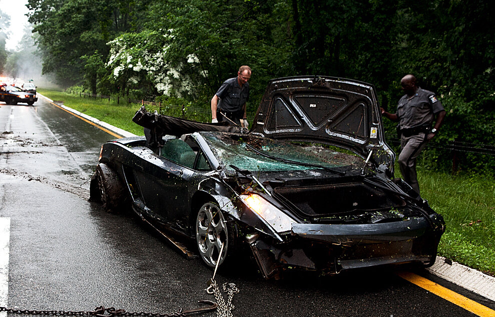 Начало для ремонта - авария .
