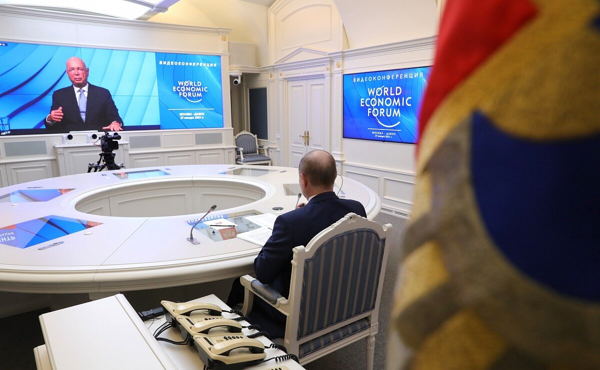 Президент России Владимир Путин выступил на сессии онлайн-форума "Давосская повестка дня 2021", организованного Всемирным экономическим форумом. Фото с открытого источника Яндекс.