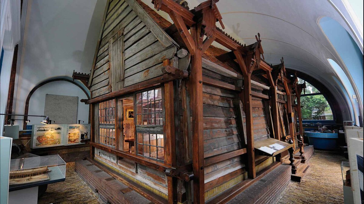 Домик Петра 1 в Заандаме. Яндекс картинки.